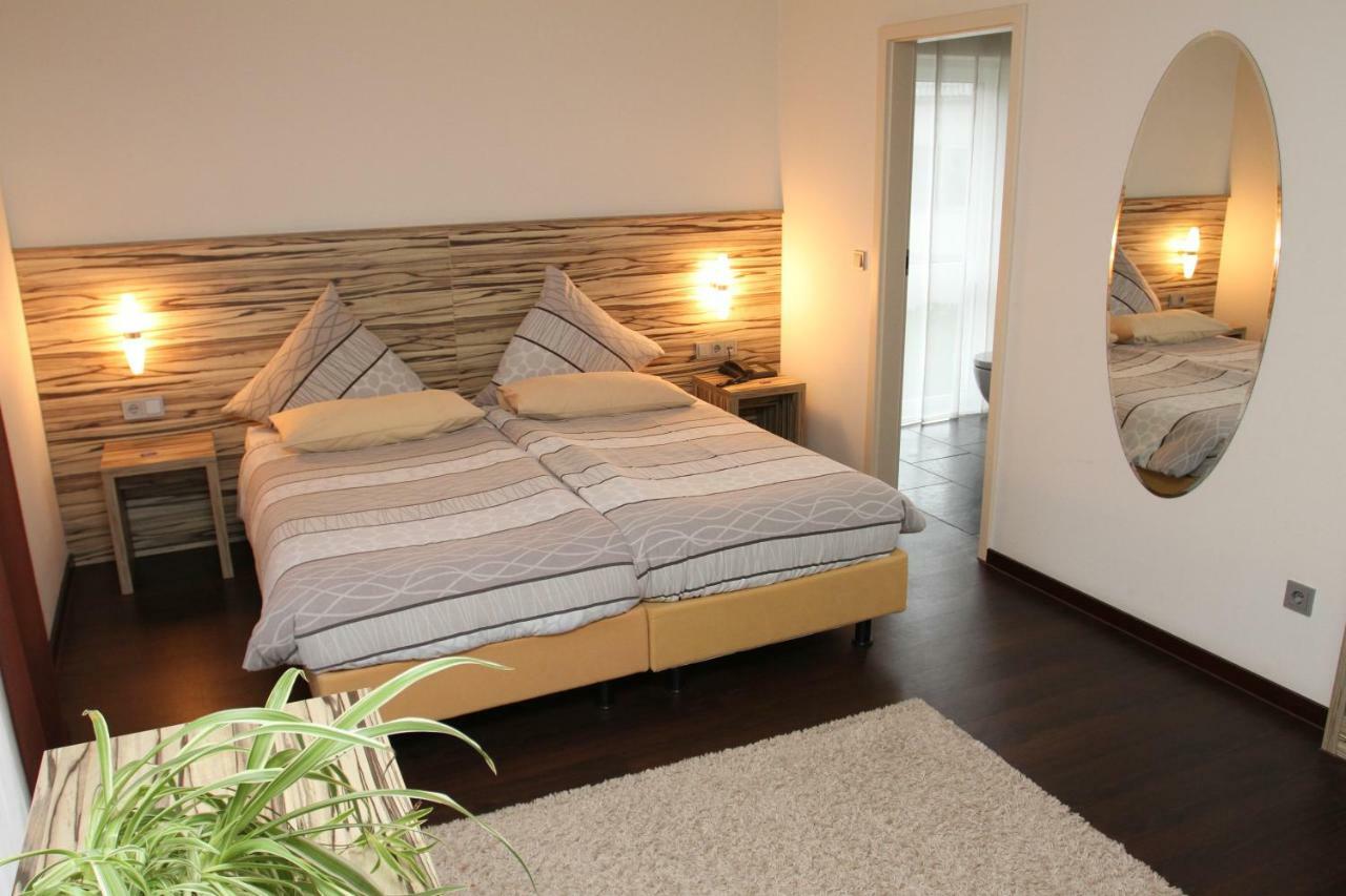 Designhotel Im Suedfeld Камен Экстерьер фото