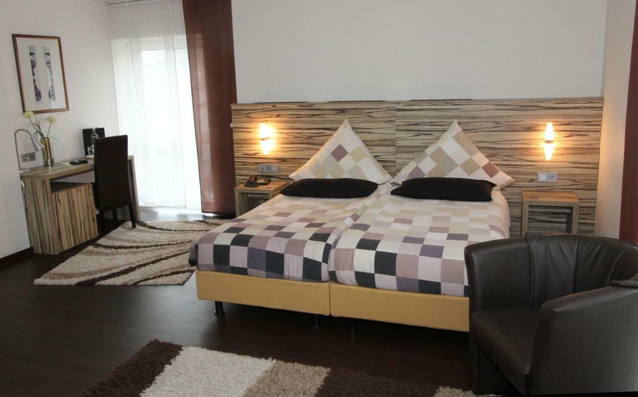 Designhotel Im Suedfeld Камен Экстерьер фото